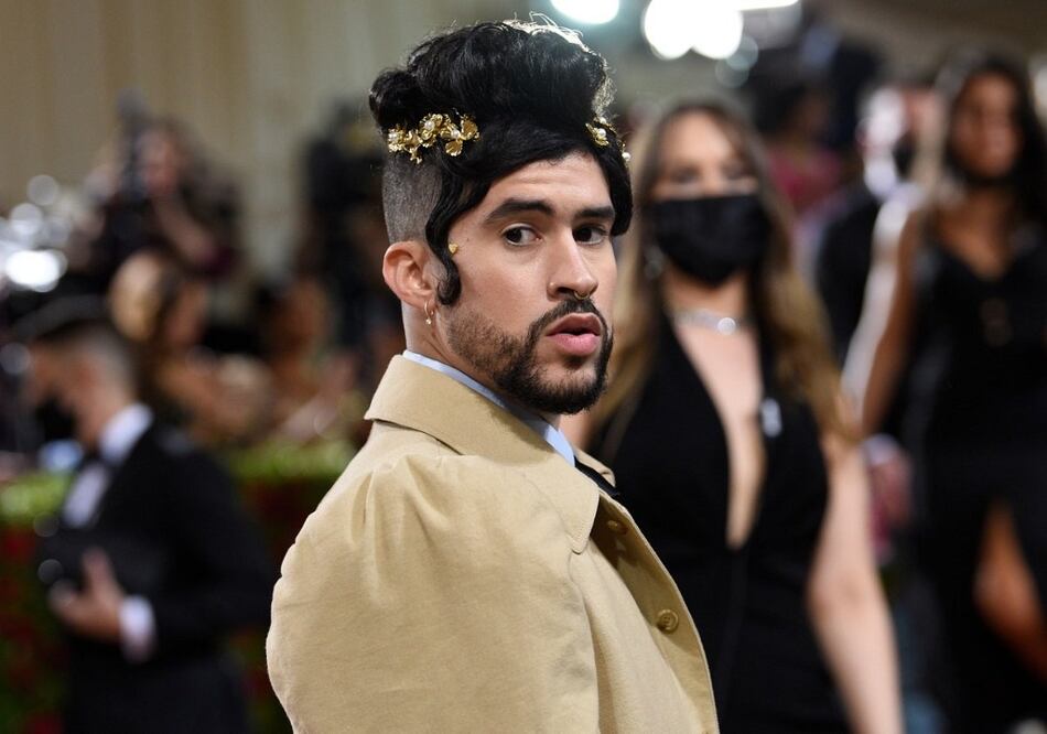 La tiara fue uno de los elementos más llamativos del look de Bad Bunny en la MET Gala 2022 / Foto: AP