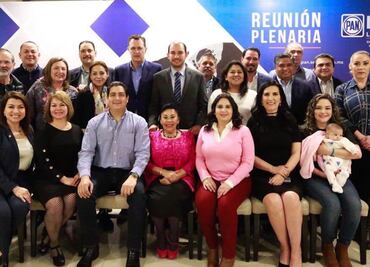 Recriminan senadores a Cortés por designación de Kuri como coordinador