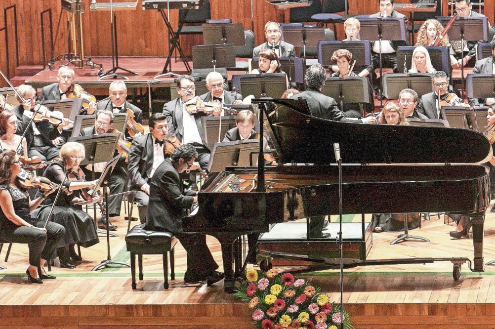 La Orquesta Filarmónica de la Ciudad de México cumplirá 40 años de vida. (ARCHIVO EL UNIVERSAL)