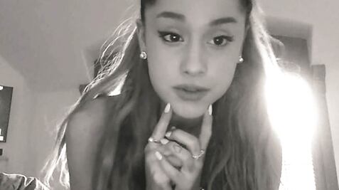 Grande se disculpa en video