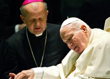 El Vaticano investiga a un ayudante de Juan Pablo II por encubrir abusos sexuales