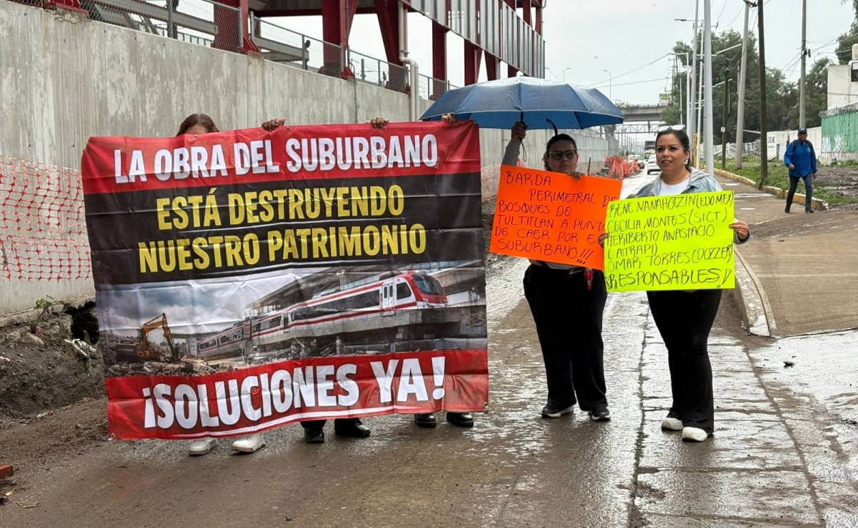 Habitantes de Bosques de Tultitlán se manifestaron en la est