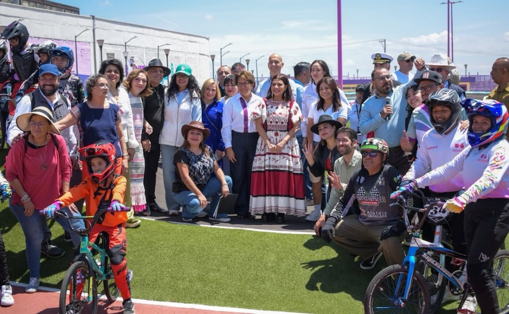 La jefa de Gobierno de la CDMX, Clara Brugada inaugura Utopía Acatitla en Iztapalapa. Foto: Santiago Cadena / EL UNIVERSAL
