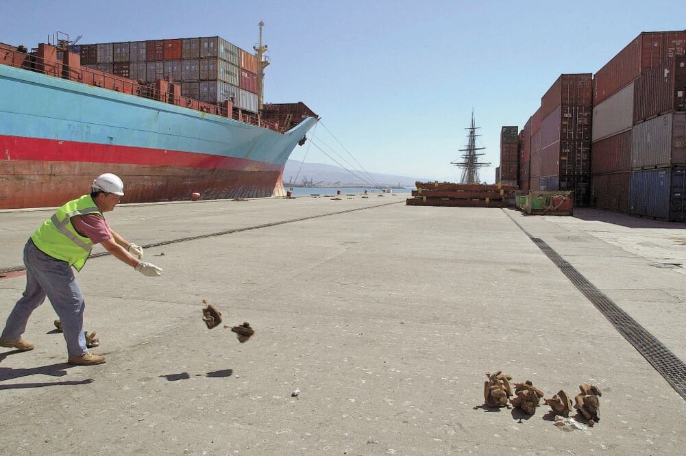 De acuerdo con el Inegi, las exportaciones del país lograron un crecimiento a tasa anual de 1% en los primeros tres meses del año. Foto: ARCHIVO EL UNIVERSAL