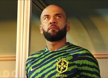 Dani Alves cambia de versión y ahora confirma que sí hubo acto sexual