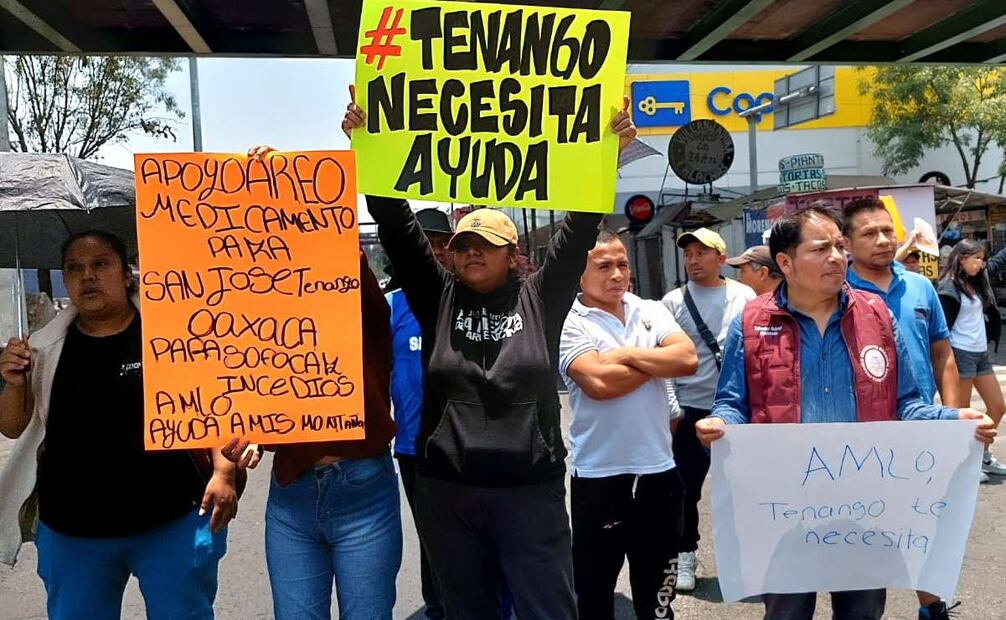 Integrantes de comunidad Oaxaqueña exigen apoyo federal para apagar el incendio forestal que está arrasando con la sierra mazateca: Foto: Brenda Martínez. EL UNIVERSAL