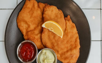 Utiliza tu freidora de aire para empanizar pescado 