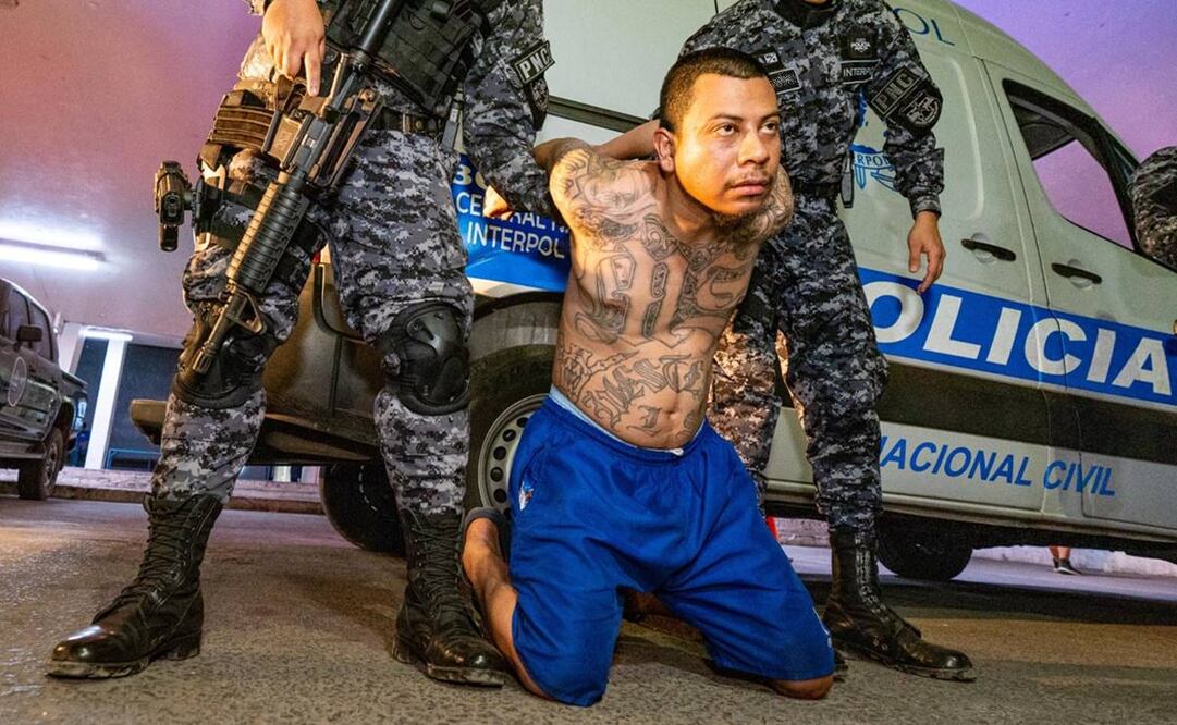 Tras ser detenido, González Pérez fue retornado a El Salvador. Foto: Especial