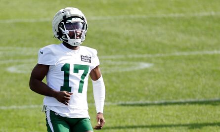 Kris Boyd, esquinero de los Jets, fue herido de gravedad en un tiroteo