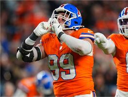 NFL: Denver vence a los Raiders en el comienzo de la Semana 10