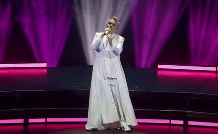 Miguel Bosé regresa a los escenarios después de ocho años de ausencia; suena la alerta sísmica a mitad del evento