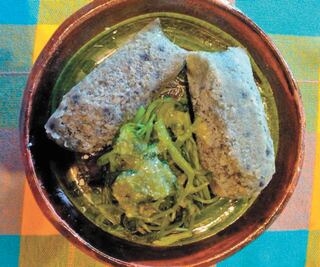 La jahuacata de frijol, el manjar michoacano para la Candelaria