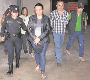 CA sufre por violencia, deportaciones y miseria