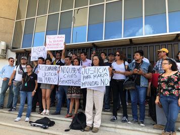 Periodistas protestan por asesinato de reportero en Chiapas