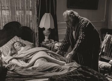 Los viejos también aman y se desnudan