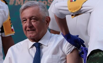 “Me fue bien”, dice AMLO tras aplicarse la primera dosis de AstraZeneca contra Covid-19