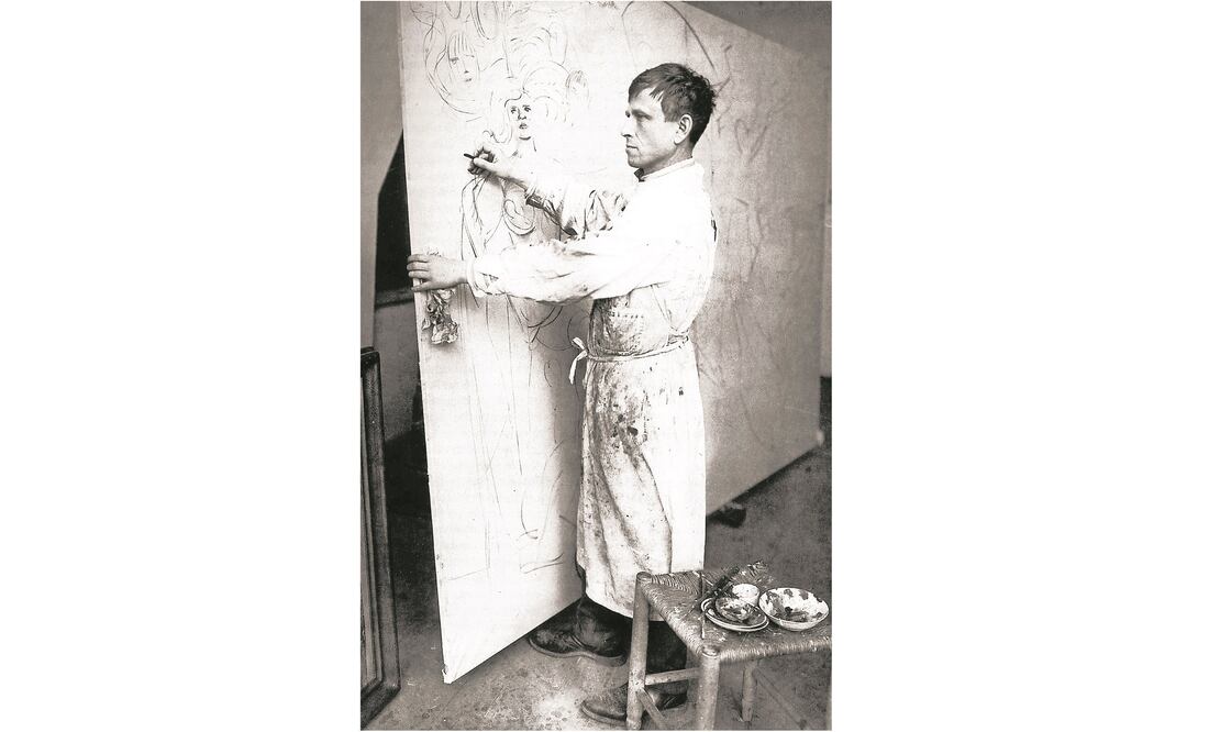 Otto Dix ante el estudio preparatorio para el cuadro El triunfo de la muerte , 1932/33. Foto de Franz Fiedler, Kunstsammlung Gera (CORTESÍA MARCO)