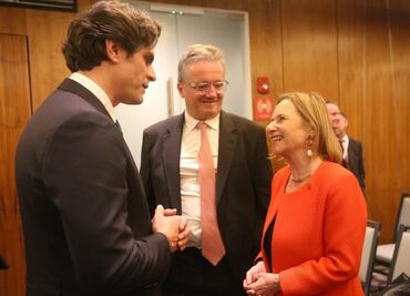 Francia expresa deseo de invertir “aún más” en México; embajada firma cartas de colaboración con sector empresarial franco-mexicano