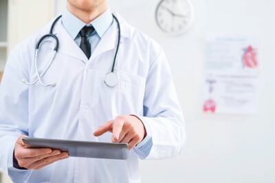 Emite CNDH recomendaciones al IMSS por dos bebés que perdieron la vista