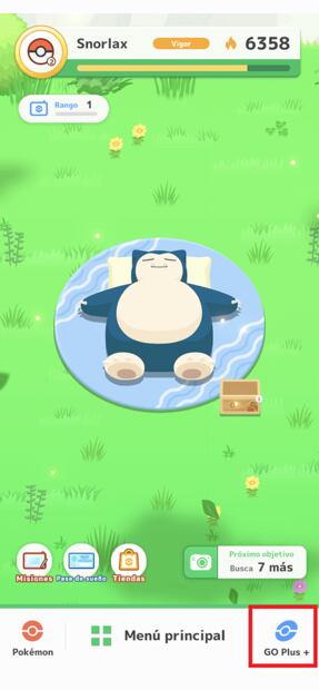 Snorlax es uno de los personajes centrales de Pokémon Sleep y acompaña al usuario durante el registro de sus horas de descanso. Foto: Pokemón Go Plus +