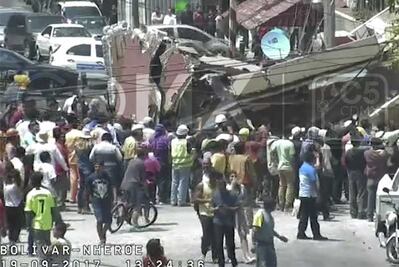 Difunden derrumbe en Bolívar