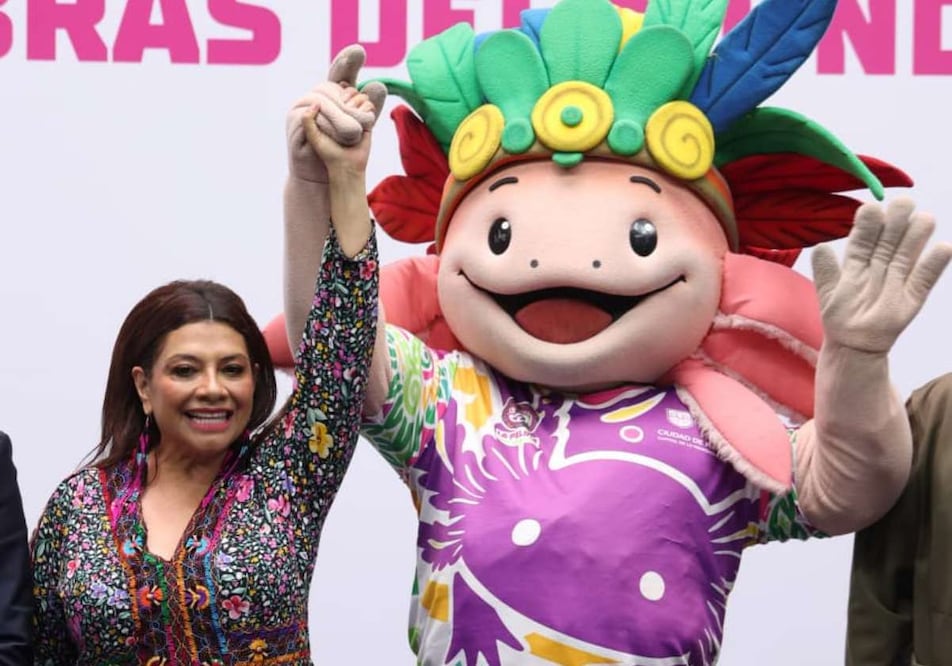 La jefa de Gobierno de la CDMX, Clara Brugada, aseguró que el ajolote se reinstalará con "bombo y platillo" . Foto: Especial