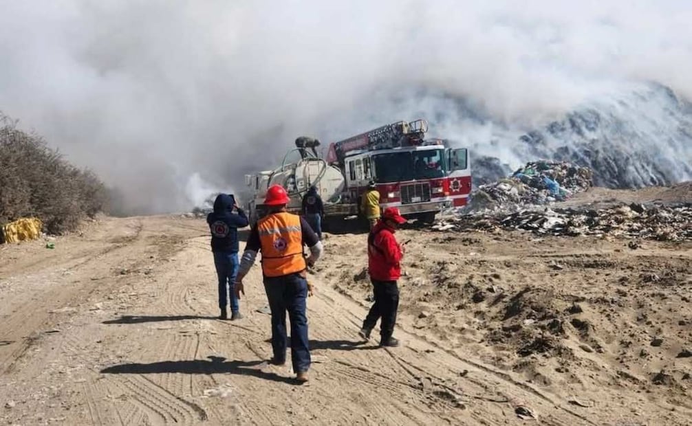 Incendio en relleno sanitario en Puebla (25/02/2026). Foto: Especial