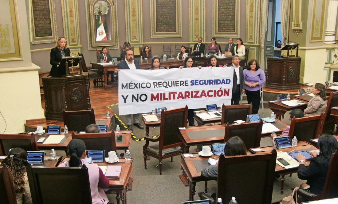 El Congreso de Puebla aprobó el dictamen para que la Guardia Nacional sea controlada por el Ejército pese a los reclamos de la oposición. Foto: Omar COntreras | El Universal