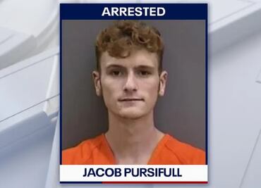 Detienen a joven que se grabó dentro de un estanque de caimanes en zoo de Florida