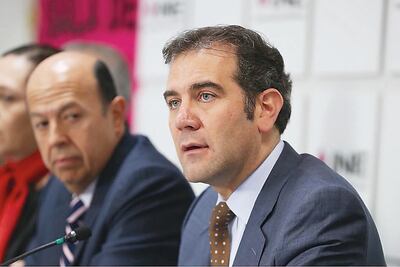 ¿Ruptura en el INE?