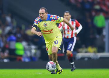 Cuauhtémoc Blanco regresa al Estadio Azteca y vive una victoria más con el América