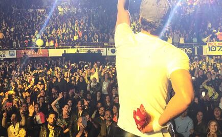 Enrique Iglesias se someterá a cirugía reconstructiva