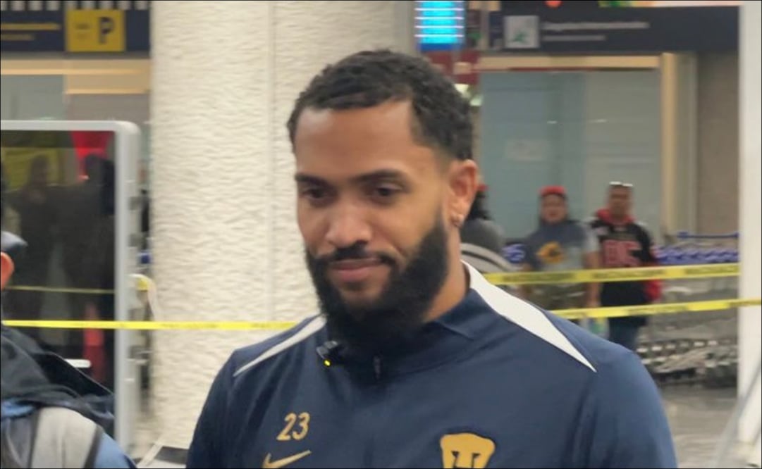 Juninho Vieira llegó a la Ciudad de México para reportar con Pumas / Foto: María Fernanda Dávalos Soriano - EL UNIVERSAL