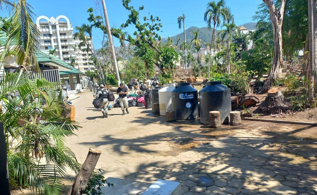 Los uniformados se retiraron alrededor de las 15:00 horas de esta tarde. Foto: Especial