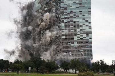 Torre Hertz: así fue la implosión del edificio abandonado de 22 pisos en Louisiana