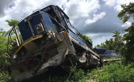 Descarrilan tren para saquearlo en Tabasco