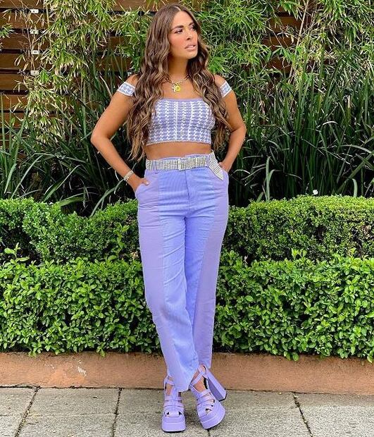 Cuánto cuestan las zapatillas Versace de Galilea Montijo