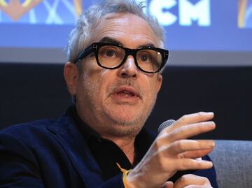 Alfonso Cuarón anima a jóvenes a hacer cine: "usen hasta teléfonos"