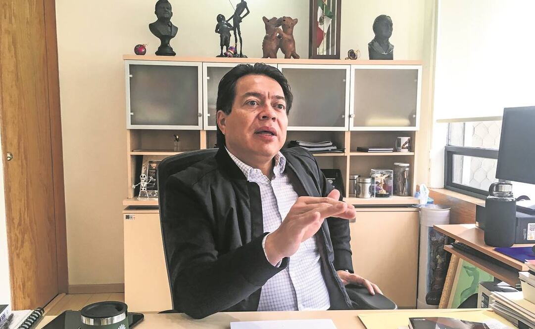 Mario Delgado , Especial