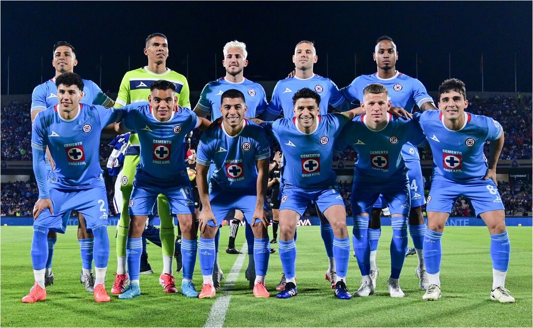 Cruz Azul durante su partido del sábado ante Monterrey. FOTO: IMAGO7