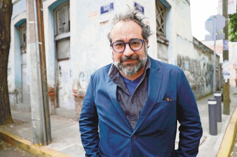 Caballero curó la exposición de monstruos que Del Toro inaugurará en mayo. Foto: ALEJANDRA LEYVA. EL UNIVERSAL