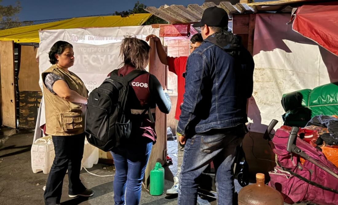 La Secretaría de Gobierno de la CDMX retiró un campamento de migrantes, que permanecía desde 2023 en avenida 100 Metros. (11/03/2025) Foto: Especial