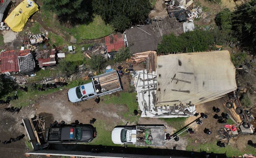 Las autoridades no hallaron maquinaria correspondiente a un aserradero, salvo una camioneta doble rodada sin indicios de carga de madera o similar, así como corrales de ganado. Foto: Especial