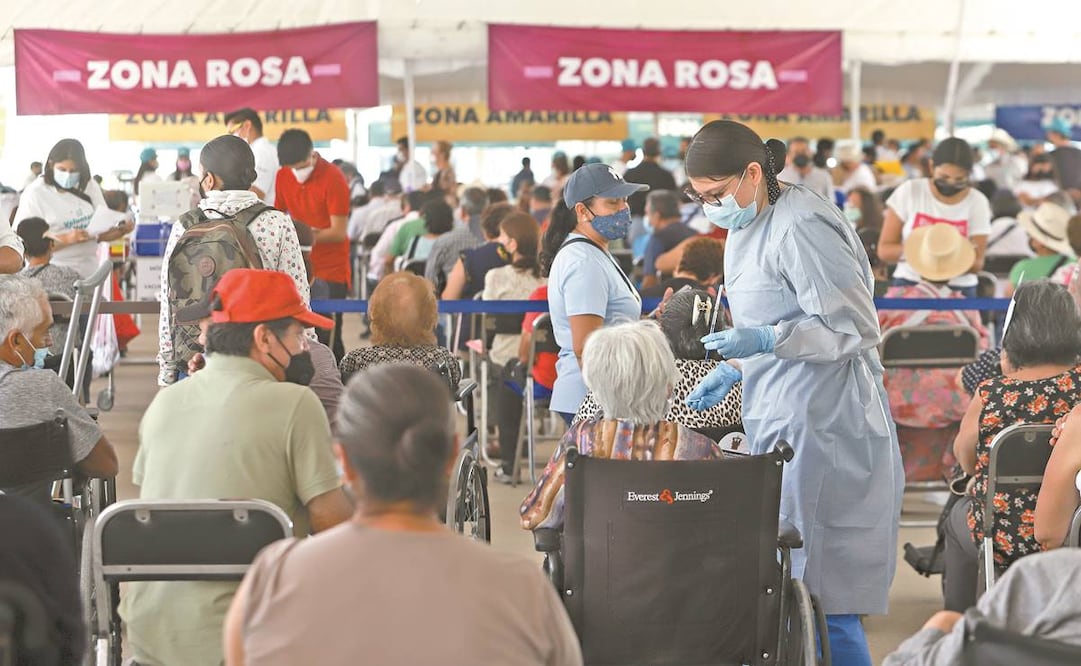 En México se ha vacunado a 32 millones 661 mil 900 personas. Foto: Carlos Zepeda. EL UNIVERSAL
