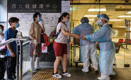 Tercera ola de contagios de Covid-19 provoca temor en Hong Kong
