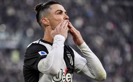 Cristiano firma triplete, "Ibra" no salva al Milan, y el Atalanta, intratable