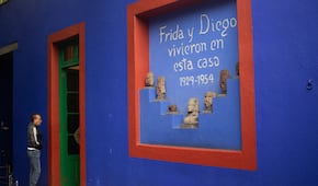 Un coche se estrelló en la Casa Azul de Frida Kahlo