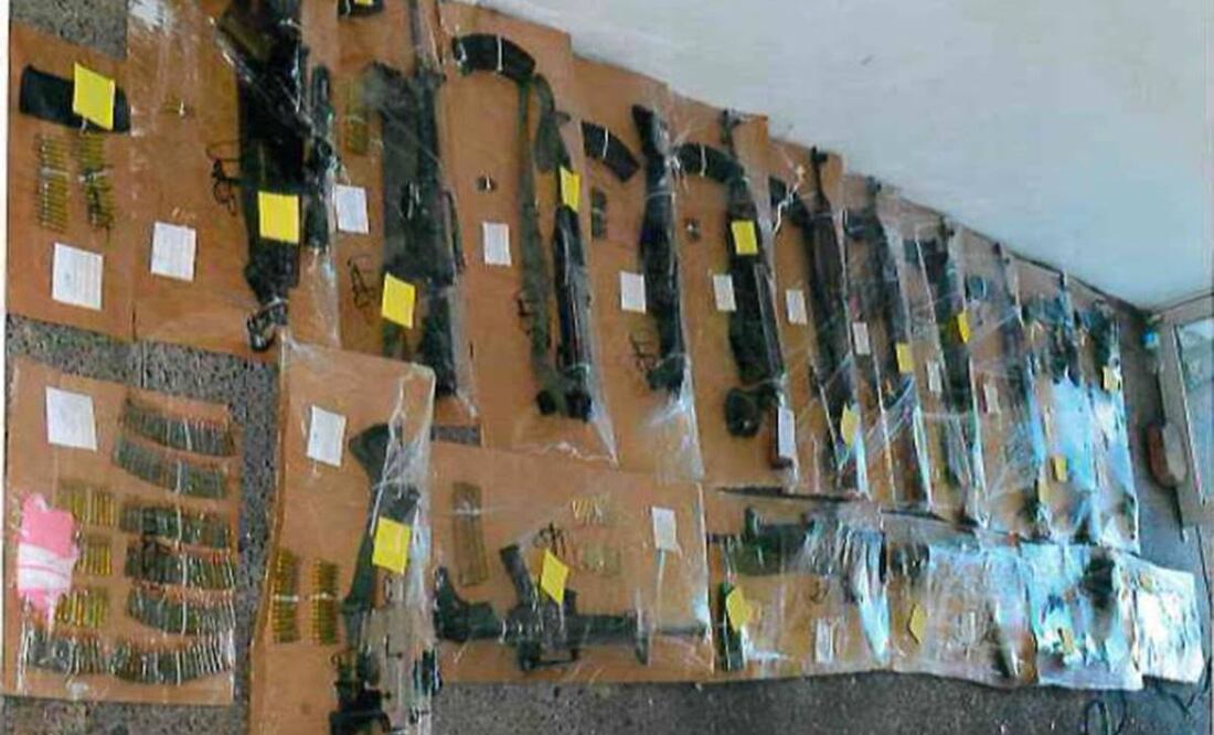 Elementos de la Sedena aseguran armas largas en Guerrero / Foto: Especial