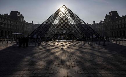 Museo del Louvre se mantiene cerrado por huelga de trabajadores