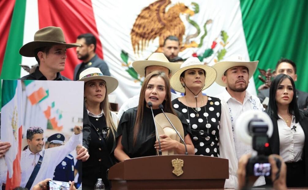 Grecia Quiroz pidió a los ciudadanos continuar con el "Movimiento del Sombrero (05/11/2025). Foto: Especiales